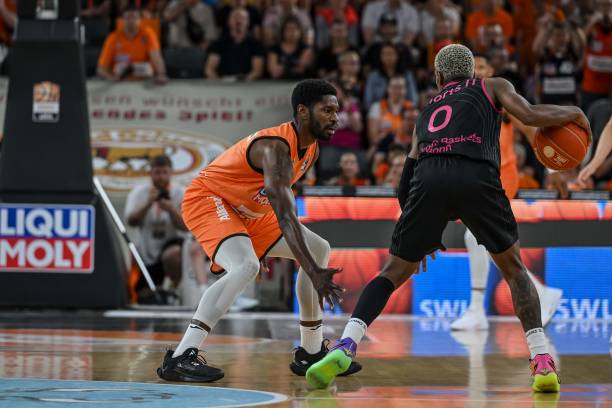 球队赛季初 球队赛季初